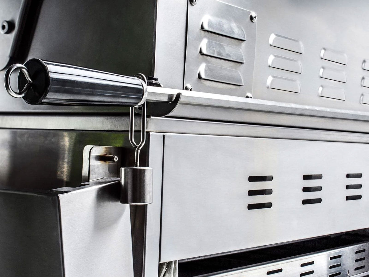 Blaze Professional LUX 44-Inch 4-Burner Built-In Gas Grill with Rotisserie