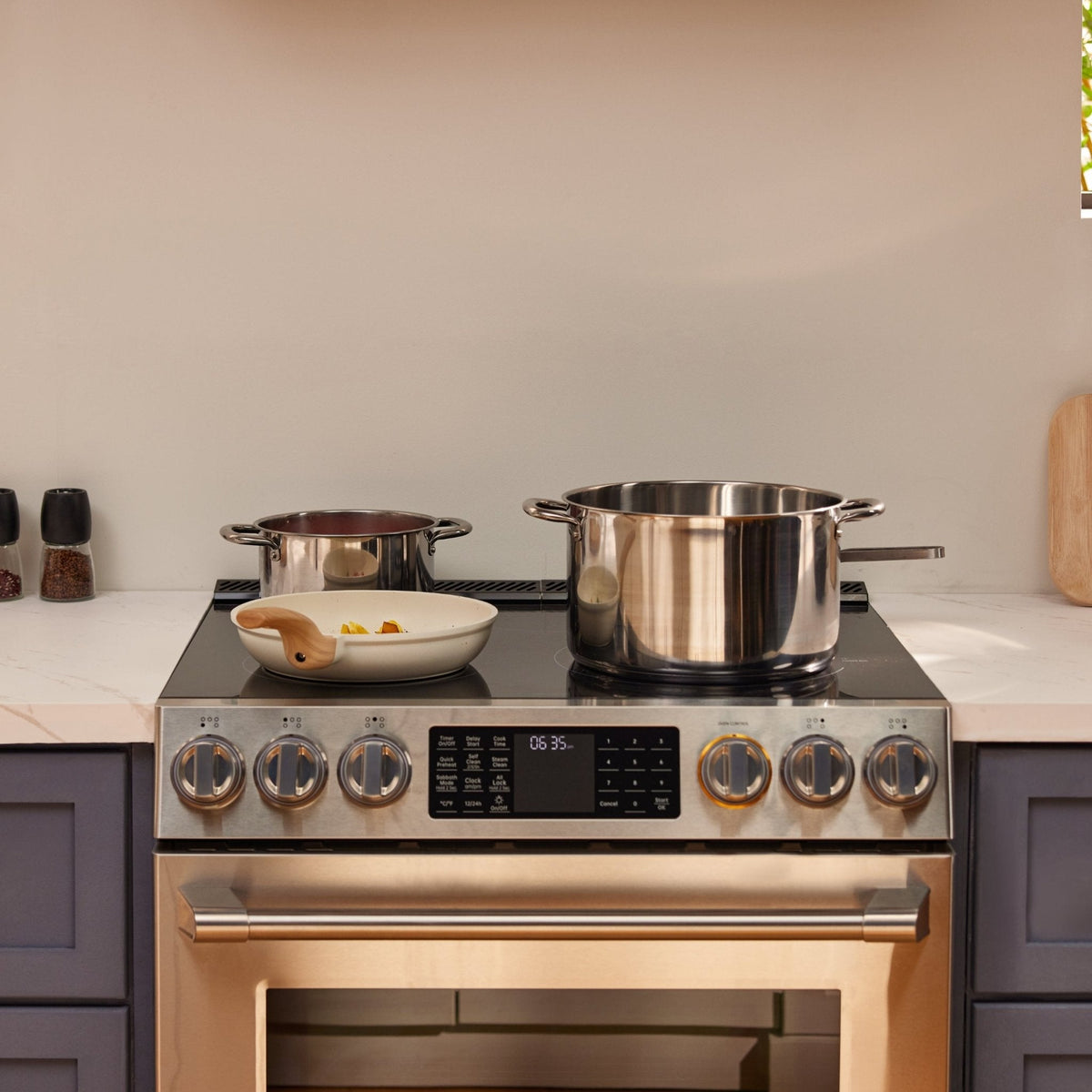 FOTILE FreshBake™ 30" Slide-In Electric Range | RES30552